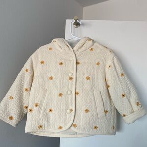 New with tags Zara Daisy Allover print Hooded jacket